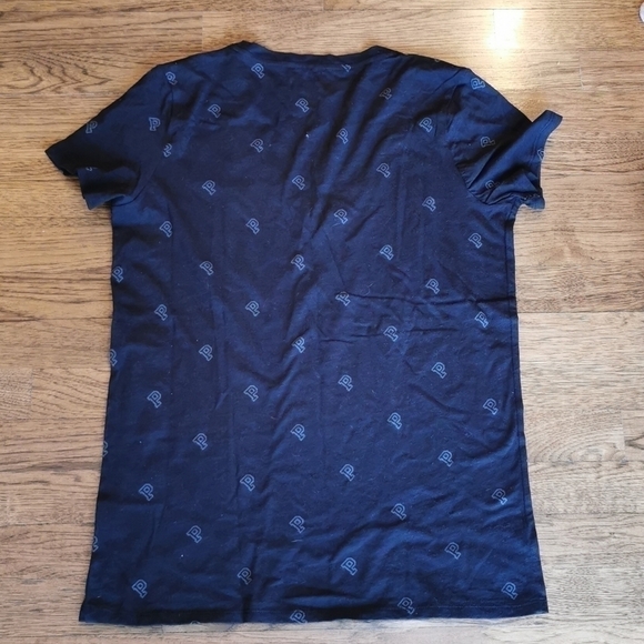 VICTORIA'S secret pink logo'd black v-Neck New Medium - Picture 2 of 5